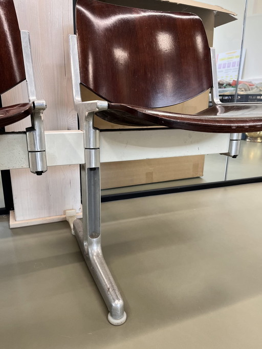 name: DSC Axis 3000 sofa designer: Giancarlo Piretti manufacturer: Anonima Castelli, Italy design year: 1970s