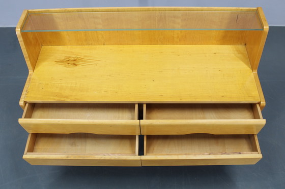 Image 1 of Cassettiera con ripiano in vetro, anni '60, Cecoslovacchia