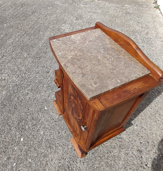 Antieke Franse Art Deco nachtkastje - Marmeren en houten nachtkastje - jaren 20 – Wood (photo 8 of 15)