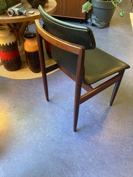 Image 1 of 4 Fristho eetkamerstoelen van Inger Klingenberg