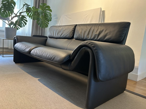 As good as new De Sede DS-2011 2.5-seater, Swiss made – 3-5 seaters, Leather, Metal (photo 3 of 14)