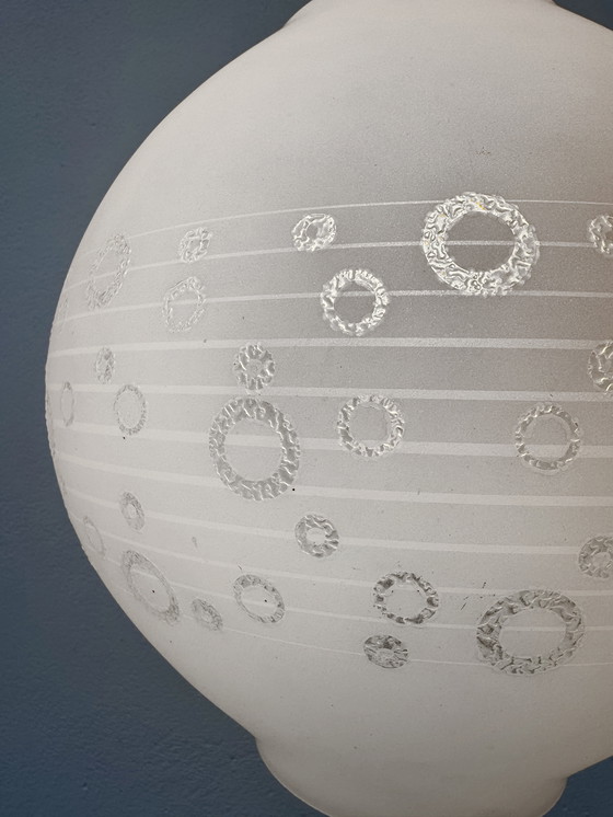 Image 1 of Lampada a sospensione a forma di sfera di vetro a bolle degli anni '70