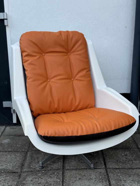 Image 1 of Chaise Alfa vintage de l'ère spatiale par Paul Tuttle