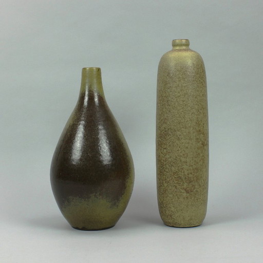 Zaalberg Holland - 2 large hand-formed earthenware vases - 1960s