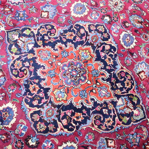 Persian carpet Mashhad 373x285