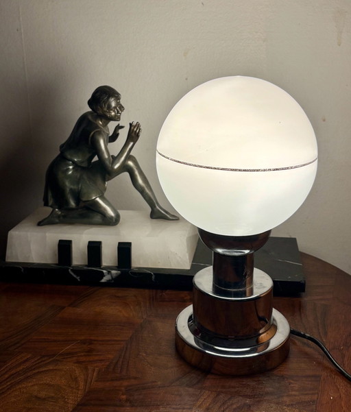 Lámpara de Mesa Vintage Diseño Art Déco - Cromo y Opalina