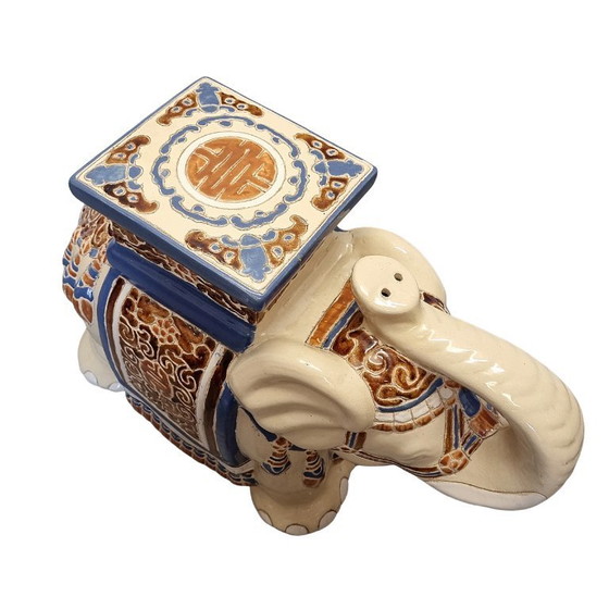 Image 1 of Vintage ceramic elephant statue plant table from the 1970s