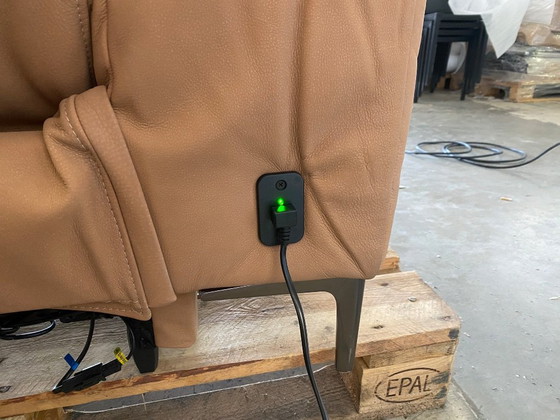 Image 1 of Set of 2 Kuka Home Motorized Recliners with Battery Packs – New Condition