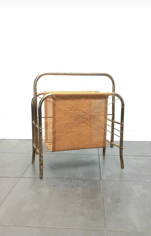 Porte-journaux vintage en laiton et jute.