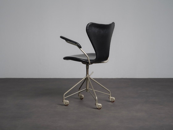 First Edition Arne Jacobsen Model 3217 Office Chair for Fritz Hansen, Denmark, 1950s, Metal, Silver, Vintage (photo 5 of 12)
