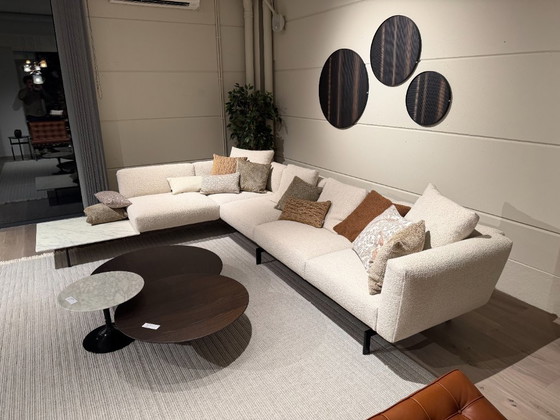 Image 1 of Knoll - Avio Sofa