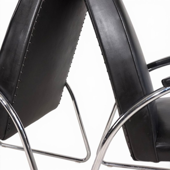Image 1 of Set van 2 Bauhaus Streamline leren fauteuils met buisvormig stalen frame, 1930