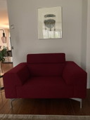 Leolux loveseat in good condition