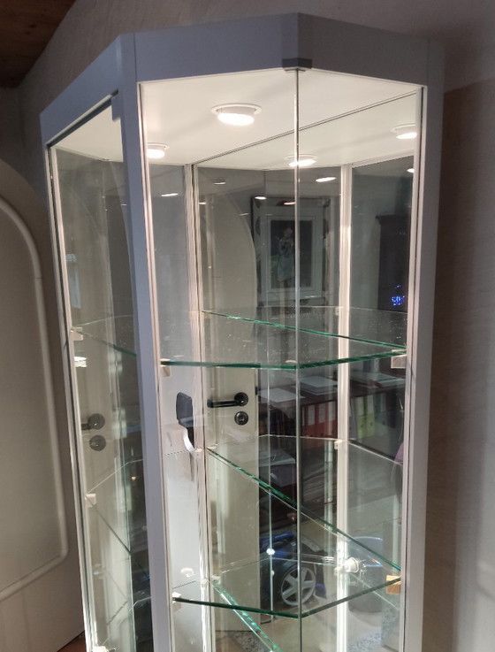 Image 1 of Esclusiva vetrina in vetro