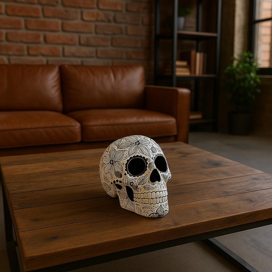 Image 1 of Skull head - Ceramic