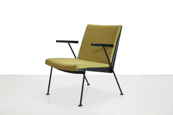 Rietveld Oase stoel van Ahrend de Cirkel – Fauteuils, polished steel, Bauhaus (photo 8 of 8)
