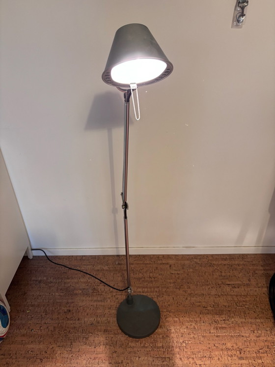 Artimide Tolomeo alogena dark light – Artemide, Stehleuchten, Metall, Aluminium (photo 2 of 5)