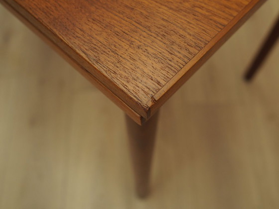Table à manger extensible danoise en teck sur pieds en bois massif, années 1970, Tables de salle à manger (photo 5 sur 14)