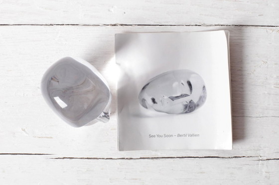 Skandinavischer Kunstglaskopf / Kristall „Brains“ Miniatur von Bertil Vallien für Kosta Boda / Schweden / (photo 9 of 13)