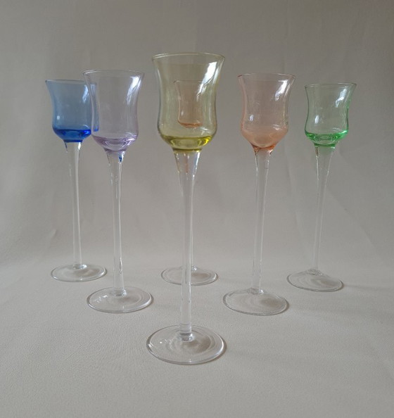 Image 1 of Vintage gekleurde likeurglazen, 6 stuks