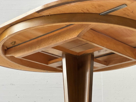 Image 1 of Extendable round table made of walnut wood, 1960s