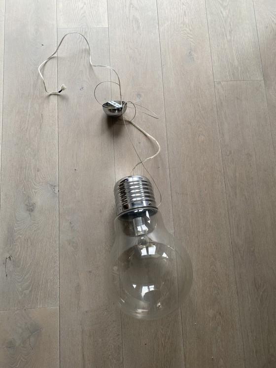 Image 1 of Grote lamp in vorm van gloeilamp - modern design