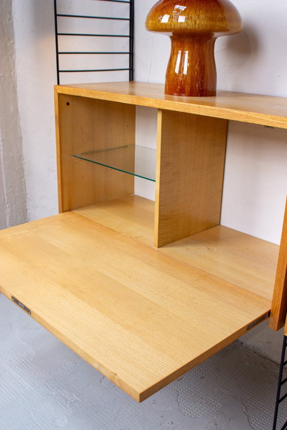 Image 1 of Mensola originale String Shelf Nisse Vintage Ash, credenza/altare