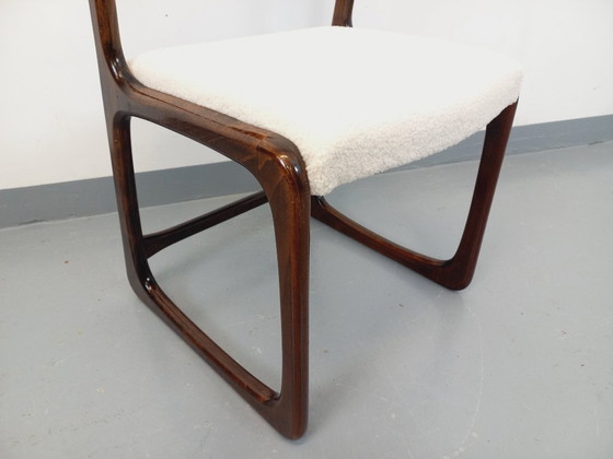 Image 1 of Sedia a slitta vintage in legno e tessuto bouclé del marchio Baumann degli anni '70
