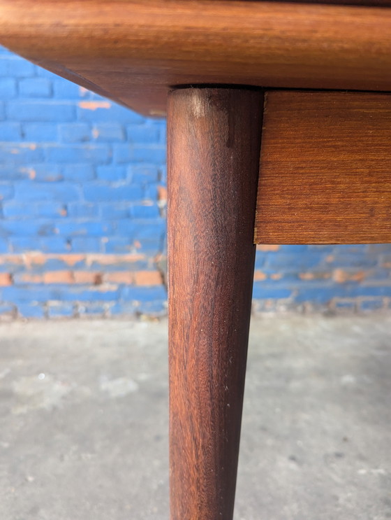Image 1 of Table de salle à manger extensible en teck d'origine danoise