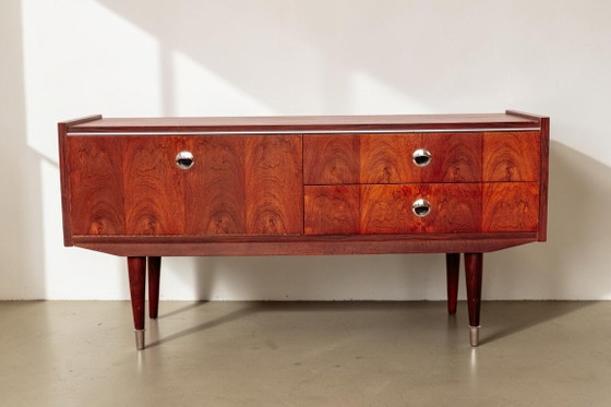 Vintage Dressoir Jaren 60 Van Palissander Fineer Met Chromen Greepjes – Wood (photo 8 of 10)