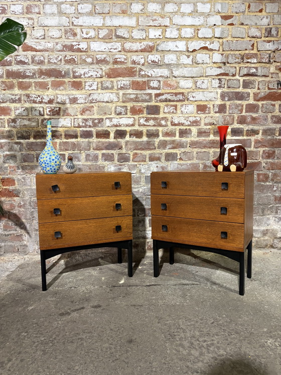 Image 1 of Een paar Scandinavische ladekasten uit de jaren 60.