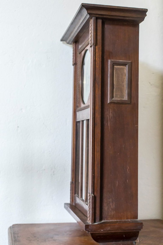 Image 1 of Orologio da parete risalente al 1930 circa.