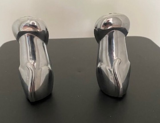 Neil Cohen (American industrial designer) 2017 modernist salt and pepper set – Nambe, Table accessories, Metal (photo 4 of 6)