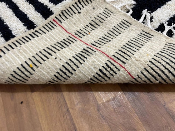 Natural artisanal Moroccan rug 2.5 x 1.5 m – Rugs & carpets, Wool (photo 8 of 9)