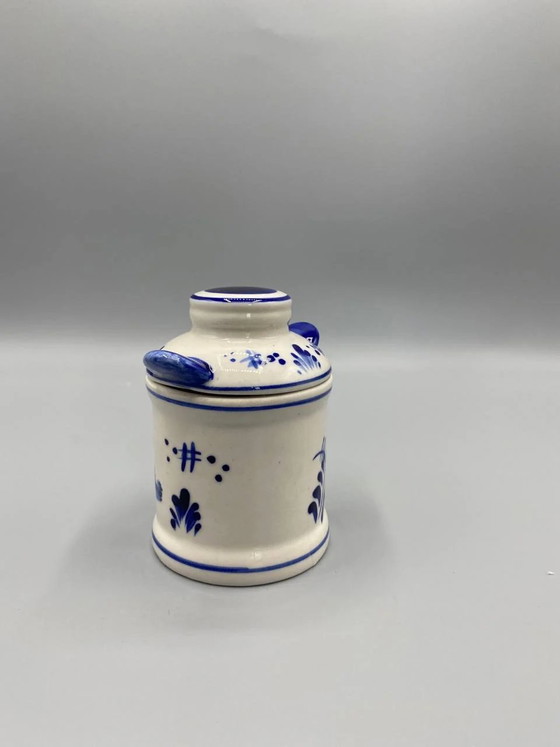 Kleiner, gedeckter Fayencetopf, Vero Ceramics, handbemalt in Delfter Blau, Holland – Geschirr (photo 2 of 7)