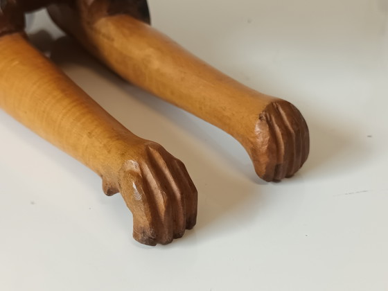 Image 1 of Hölzerner Löwe Volkskunst