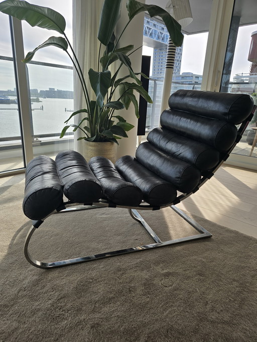 Vintage Lounge Chair