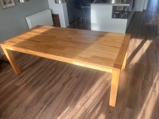 Image 1 of Tavolo da pranzo in legno di olmo laccato Pilat&Pilat AFM