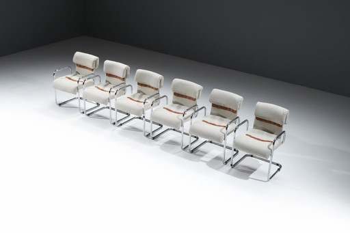 Tucroma Cantilever bouclé eetkamerstoelen van Guido Faleschini voor i4 Mariani