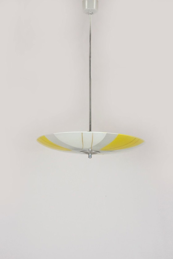 Image 1 of Tschechische Glas-Pendelleuchten aus der Mitte des 20. Jahrhunderts mit geometrischem und farbenfrohem Dekor, 1970er Jahre, 6er-