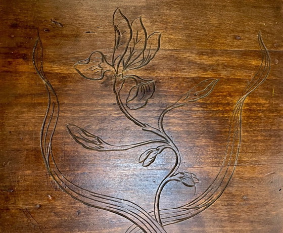 Image 1 of Set edwardianischer Beistelltische mit Blumen