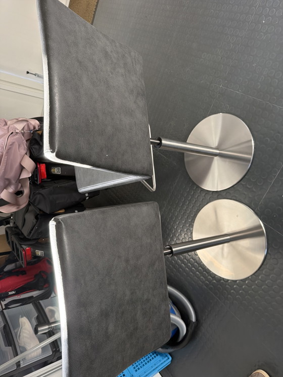 Verstelbare barkrukken grijs – Metal, Textile (photo 2 of 5)