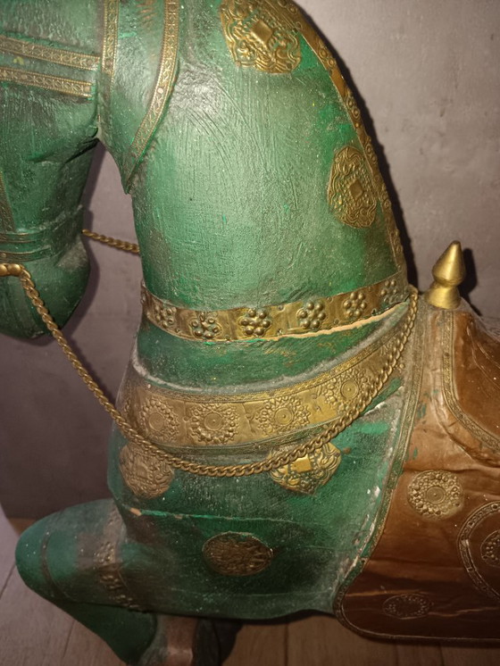 Image 1 of Decoratief Paard in Groene Patina en Gouden Accenten