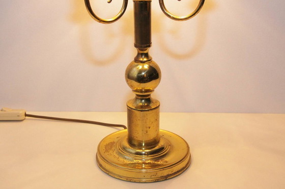 Image 1 of Lampada da tavolo a tre fiamme in ottone beige oro 53cm anni '70 J Vintage