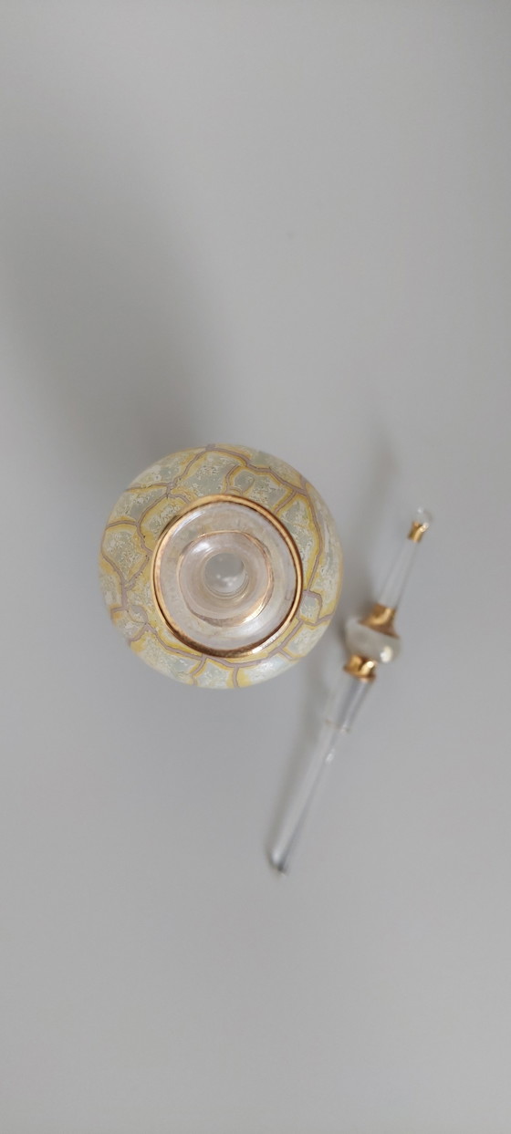Image 1 of Frasco de perfume antiguo soplado a mano y pintado