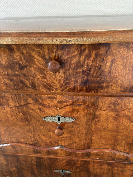 Image 1 of Mahoniehouten ladekast