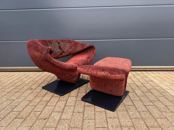 Image 1 of Artifort Ribbon chair + Pierre Paulin ottoman in Pierre Frey fabric. In mint condition!! 10/10