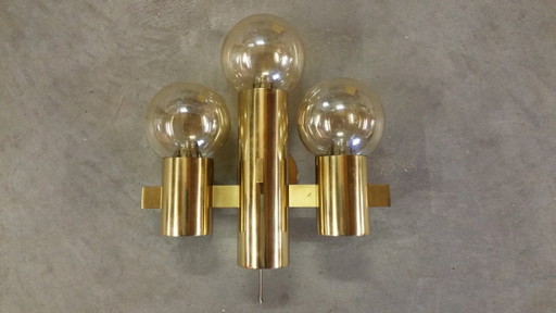 Lampada da parete vintage in ottone Hans-Agne Jakobsson Markaryd Svezia anni '70