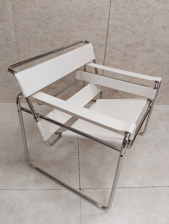 KNOLL Studio Poltrona WASSILY B3 NUOVA, in Cuoio Bianco – Poltrone, Leather (photo 33 of 83)
