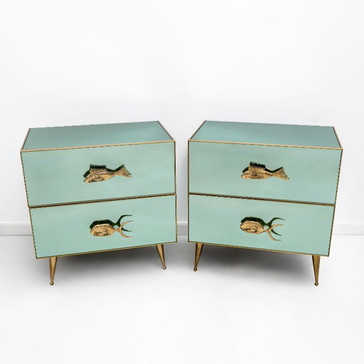 Pair Of Mid-Century Aqua Green Mirrored Glass Nightstands With Brass Fish Handle – nachtkastjes